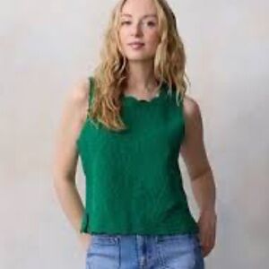 LC Lauren Conrad Crochet Shell Sweater top/Vest L